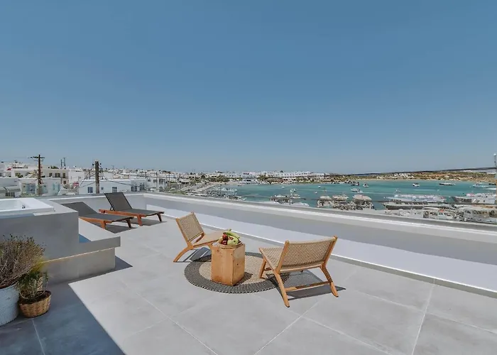 Nautica Suites - Grand Suite With Jacuzzi