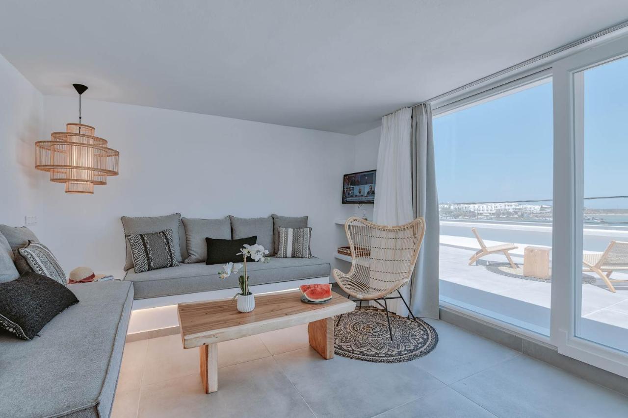 Nautica - Grand With Jacuzzi Apartment *
